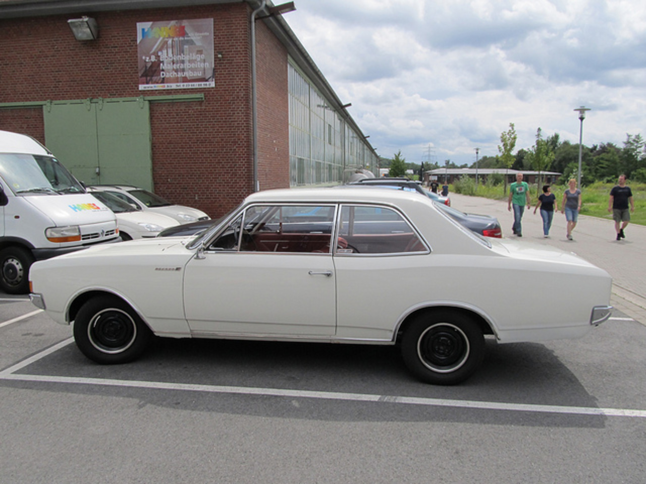 Opel Rekord 1700L | Flickr - Photo Sharing!