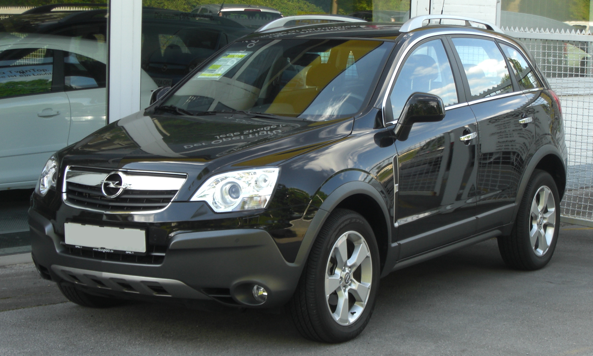 File:Opel Antara front.jpg - Wikimedia Commons