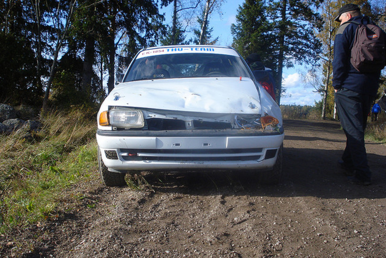 Opel Astra GSi 16V rally crash | Flickr - Photo Sharing!