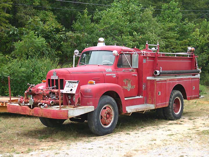 Fire Engines Photos - 1967 Oren Pumper
