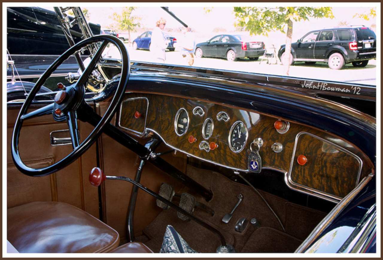 1931 Packard Roadster-Dash | Flickr - Photo Sharing!