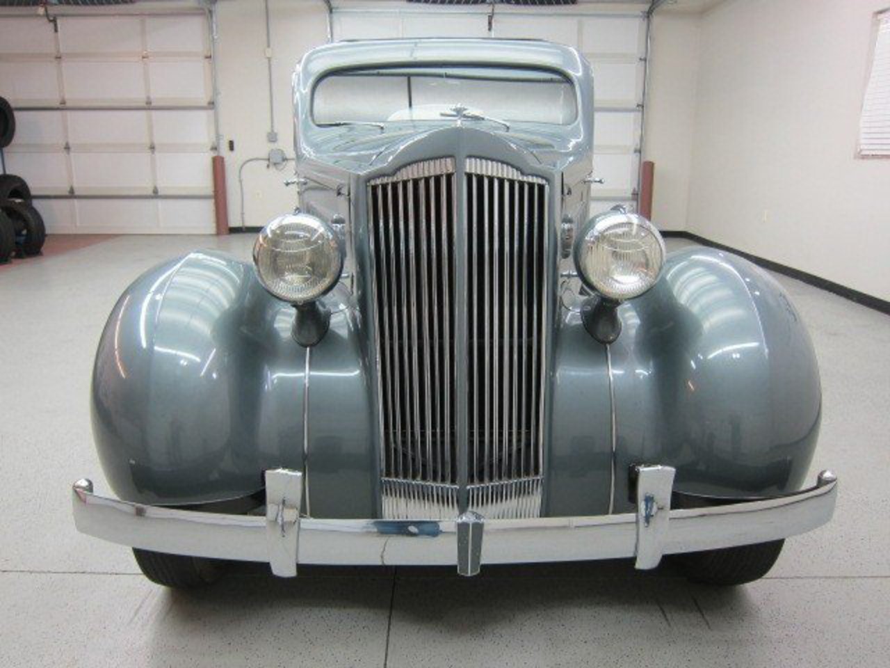 Packard 120 4dr sedan