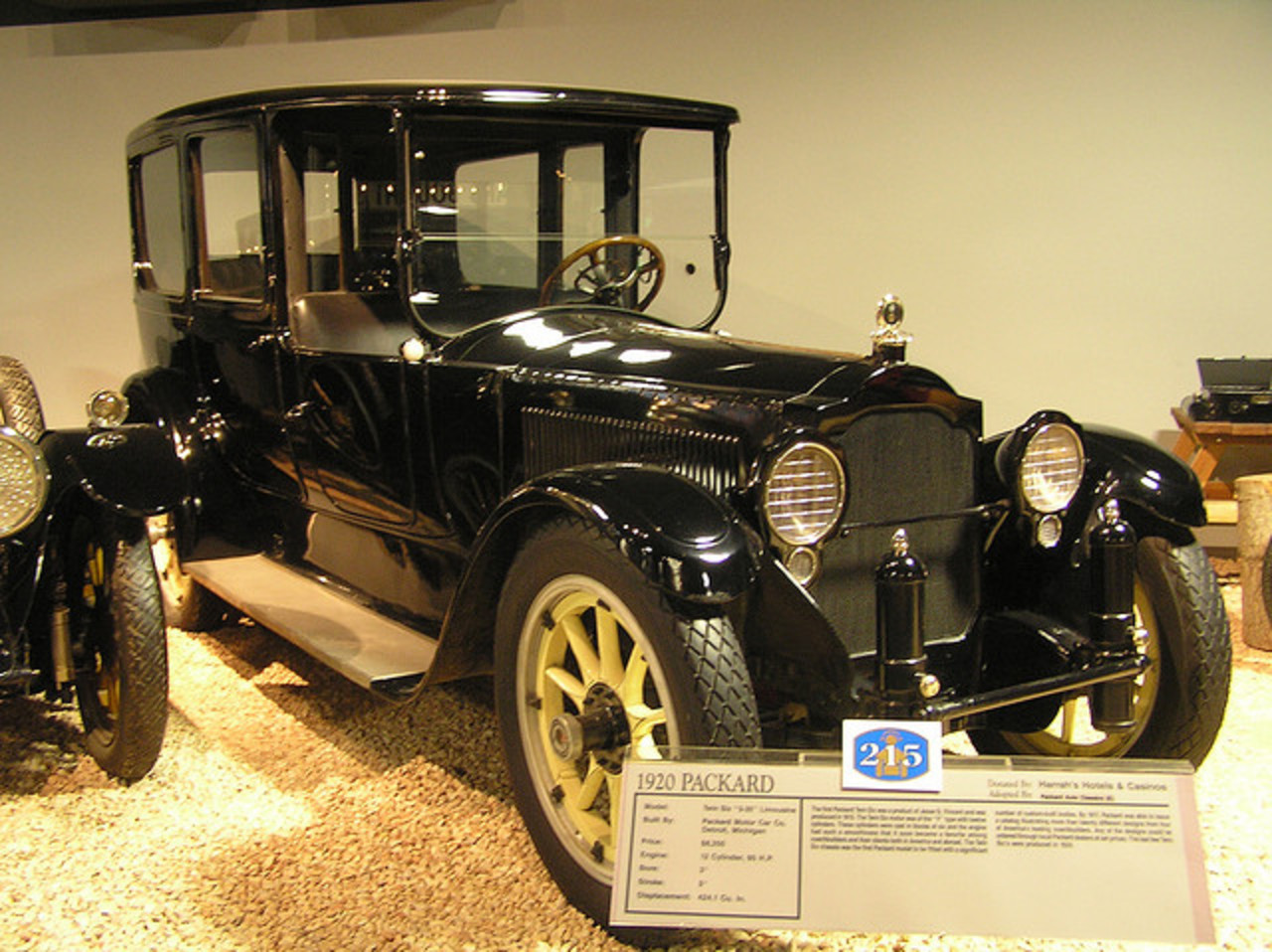 National Auto Museum, Reno - 1920 Packard twin six limousine ...