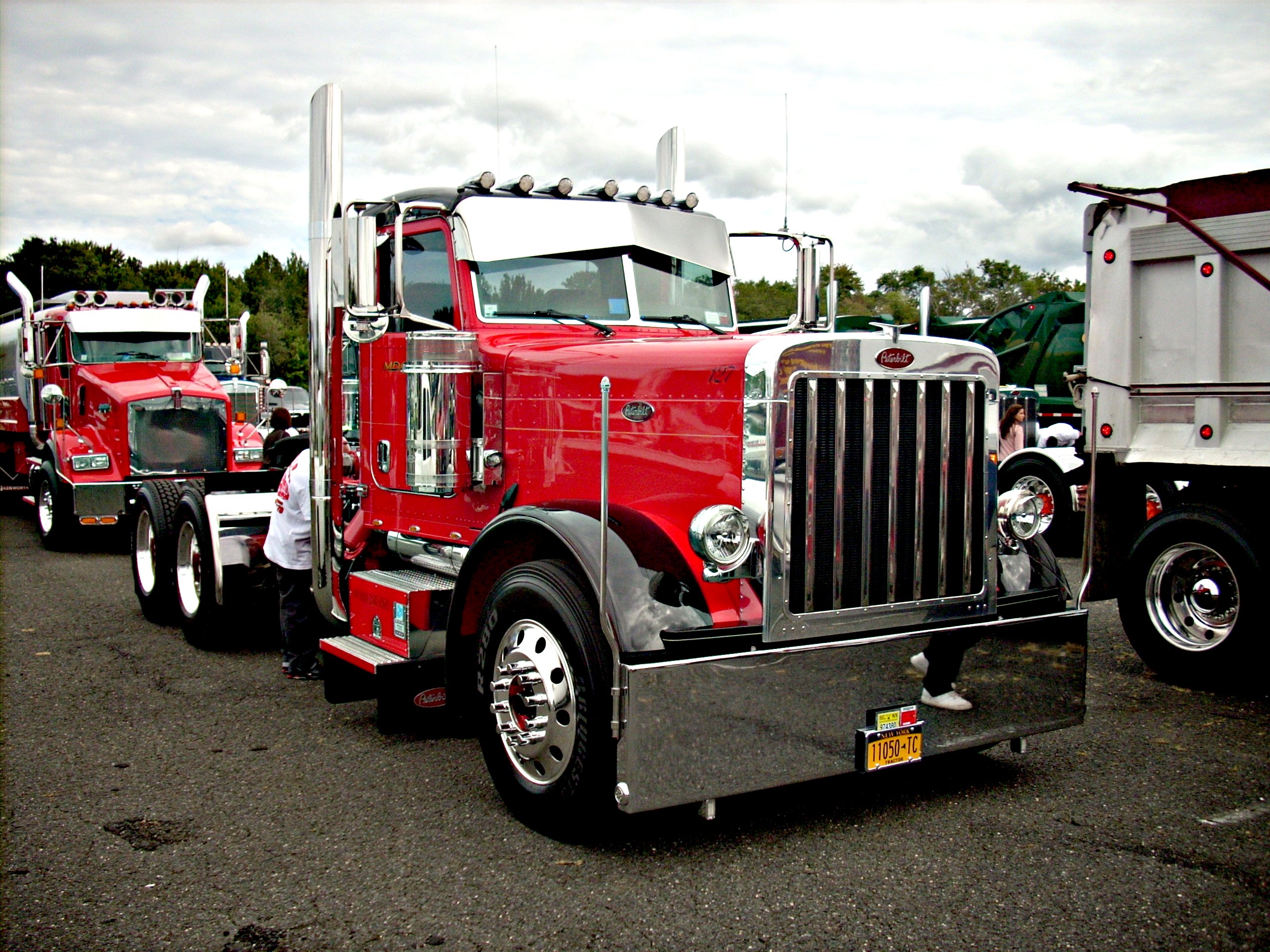 One Beautiful Peterbilt Day Cab | Flickr - Photo Sharing!