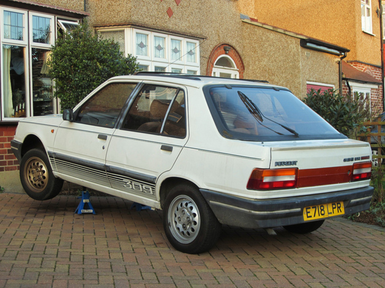 Peugeot 309 1987