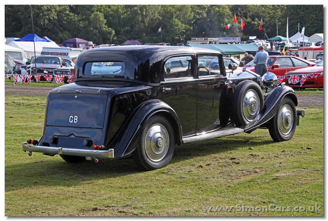 Rolls Royce Saloon - CarPatys.