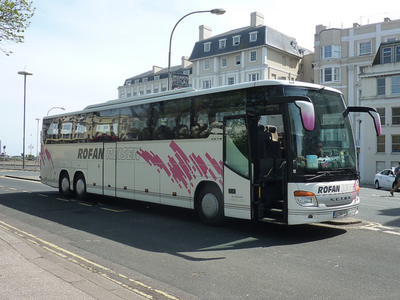 Flickr: The Overseas Buses & Coaches In The U.K. & Eire Pool