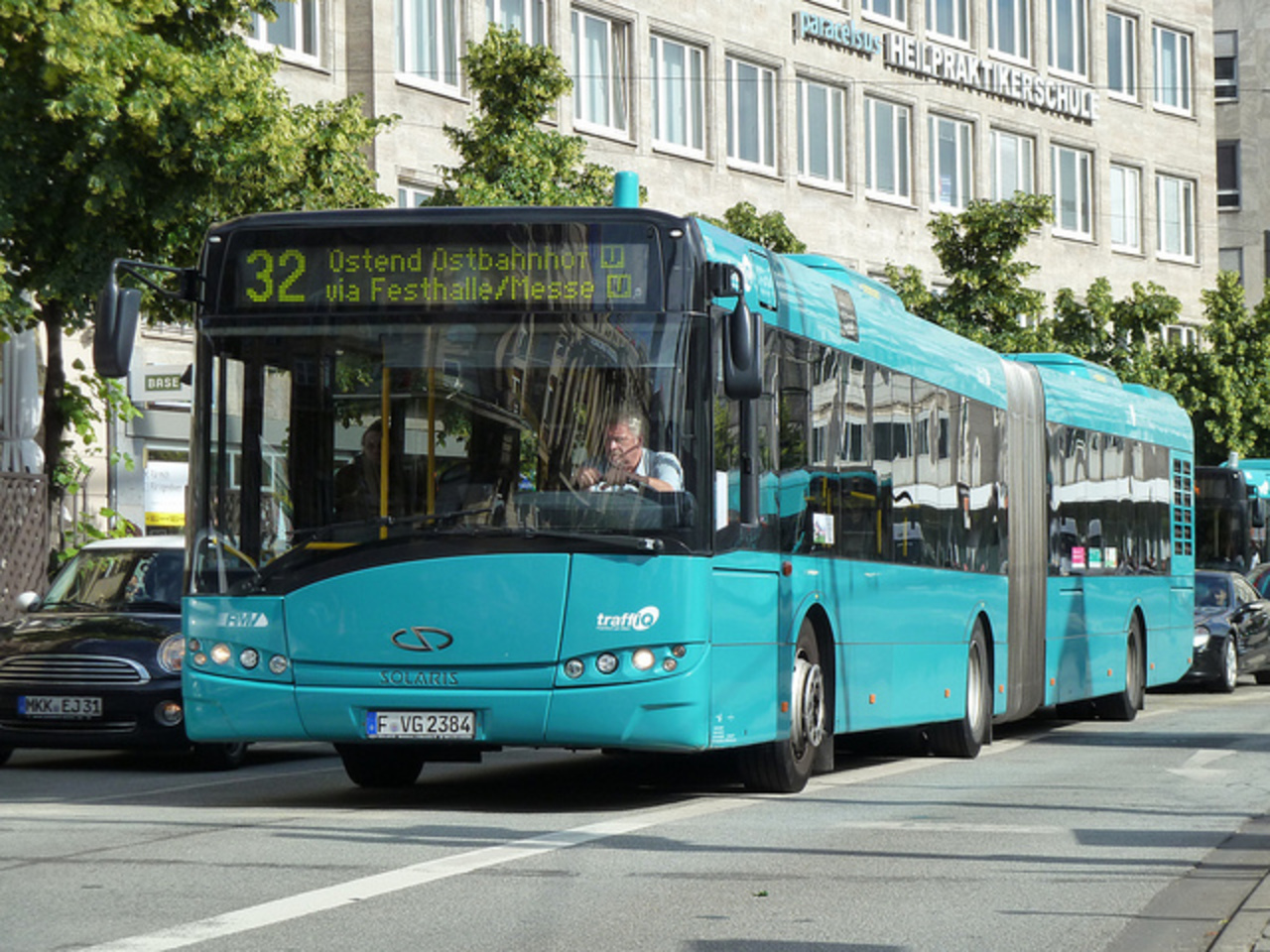 VGF Frankfurt am Main - Solaris Urbino 12 - (F-VG 2384) | Flickr ...
