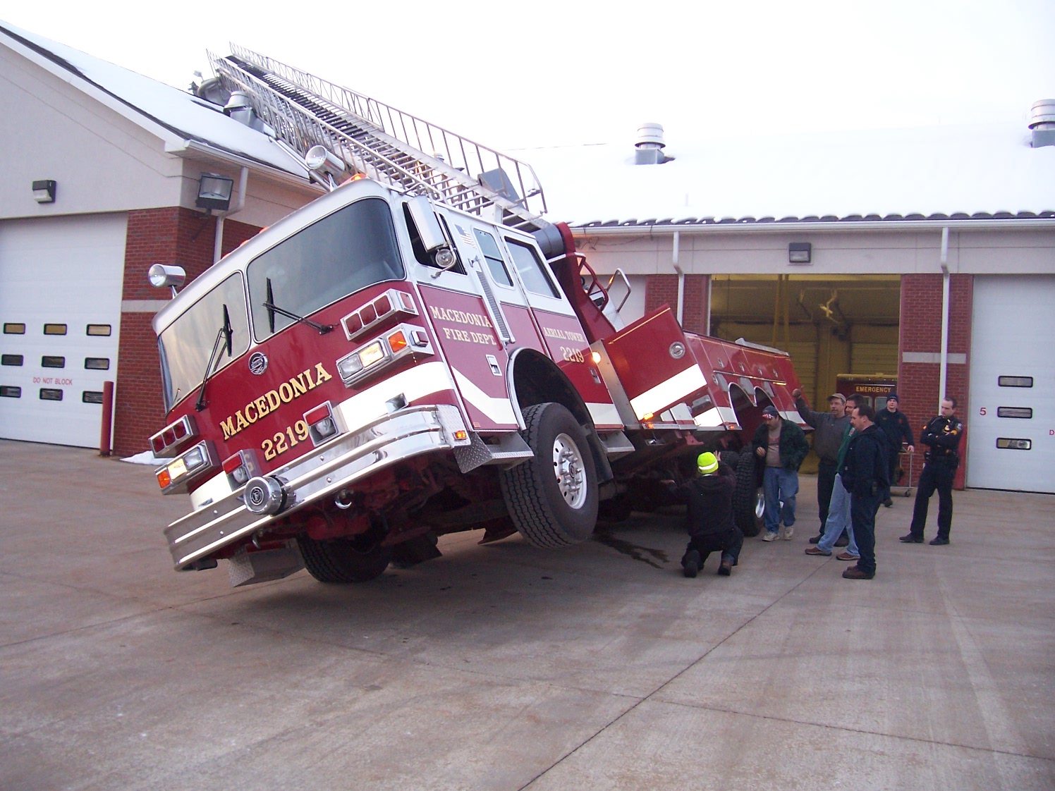 TOWER LADDER RETURNS TO SERVICE AFTER TIP OVER-BUT ARE BUDGET CUT ...