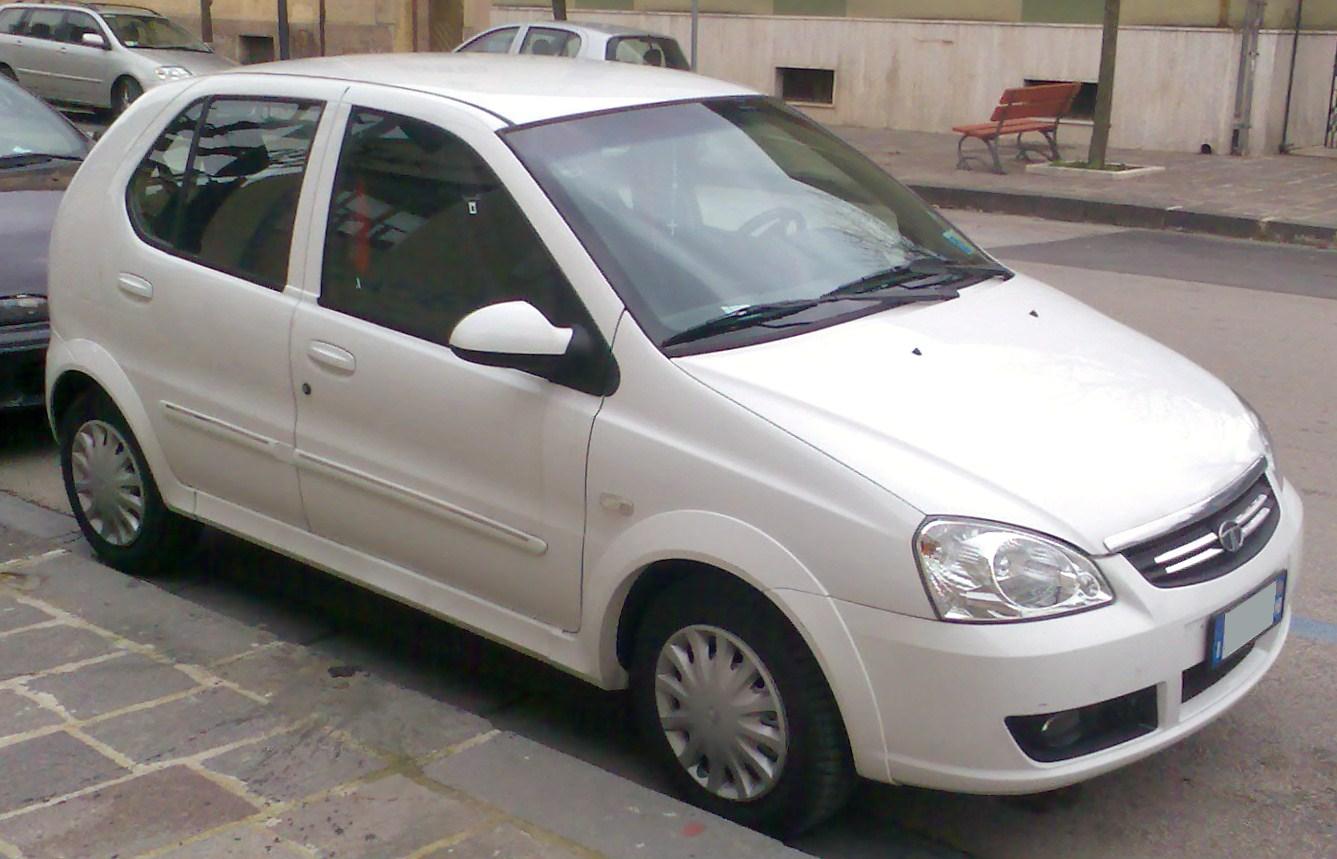 File:2009 Tata Indica V2 white.jpg - Wikimedia Commons