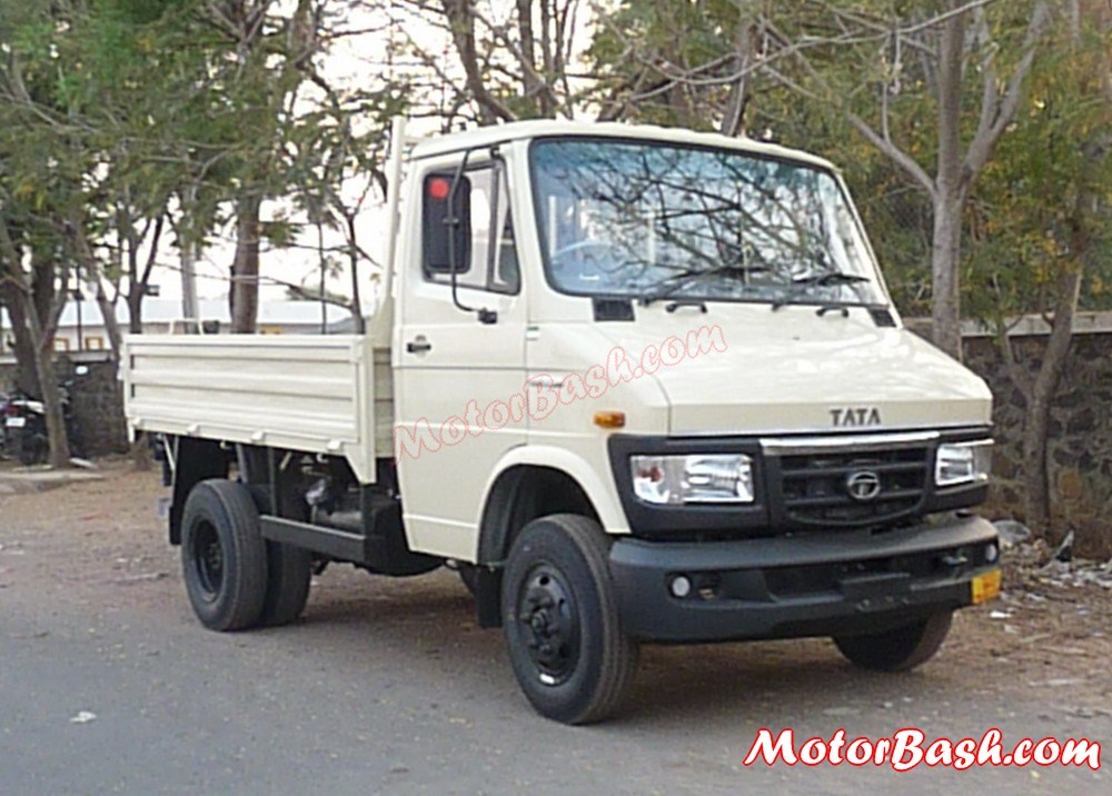 Spied - Tata 407 facelift is production ready