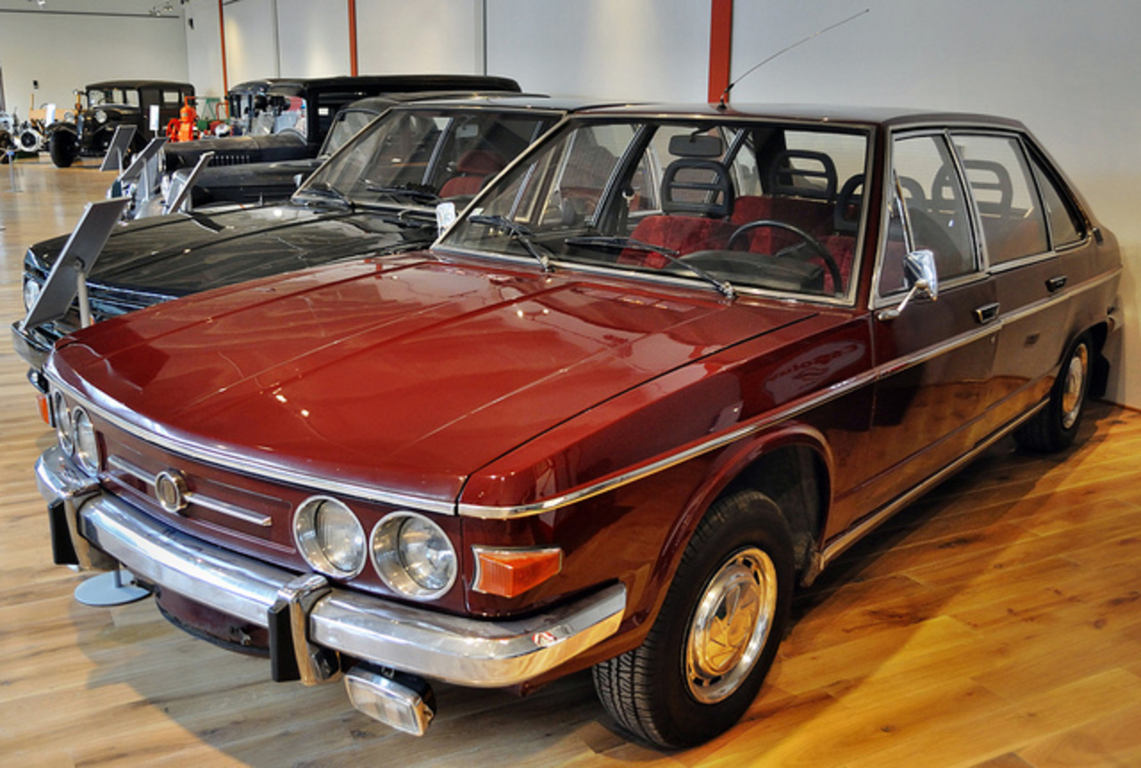 Tatra 613-1 (1977) | Flickr - Photo Sharing!
