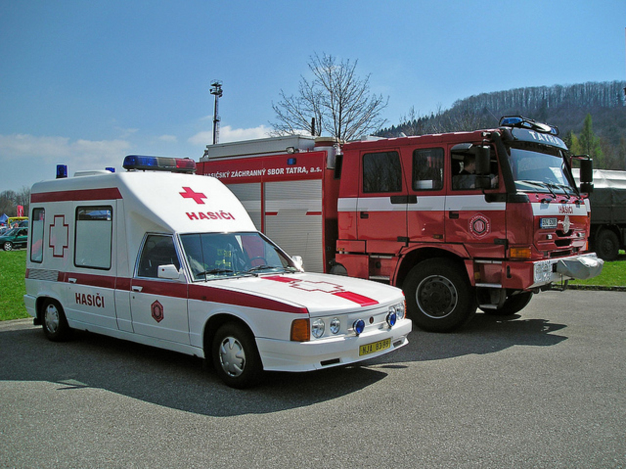 CAS 20 - Tatra 815 4x4 & Tatra 613 Sanita | Flickr - Photo Sharing!