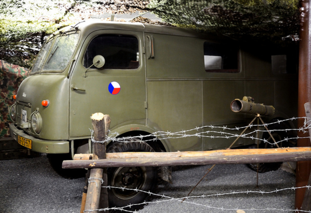 Flickr: The Tatra cars and trucks Pool