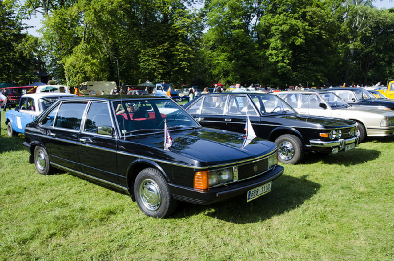 Tatra 613 - new and old design | Flickr - Photo Sharing!