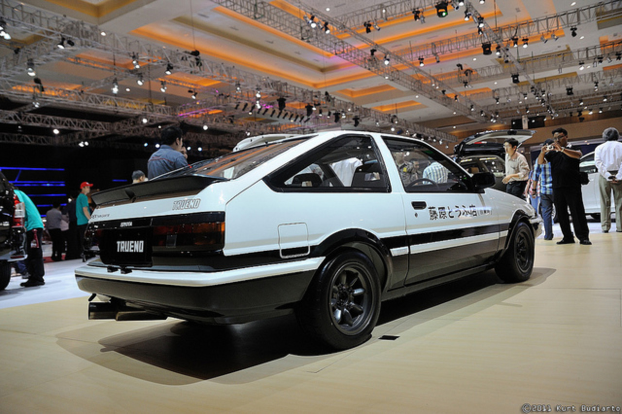 Toyota ae86 Trueno initial d