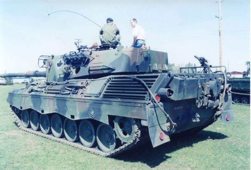 Unknown Leopard Tank C1