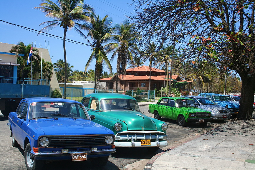 Cars from Varadero Cuba, the blue one is a russian Volga GAZ 24 ...