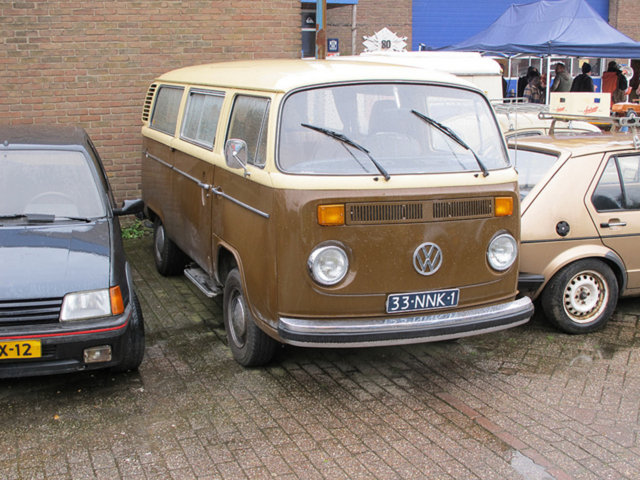 Volkswagen T2 Bus 33-NNK-1 | Flickr - Photo Sharing!