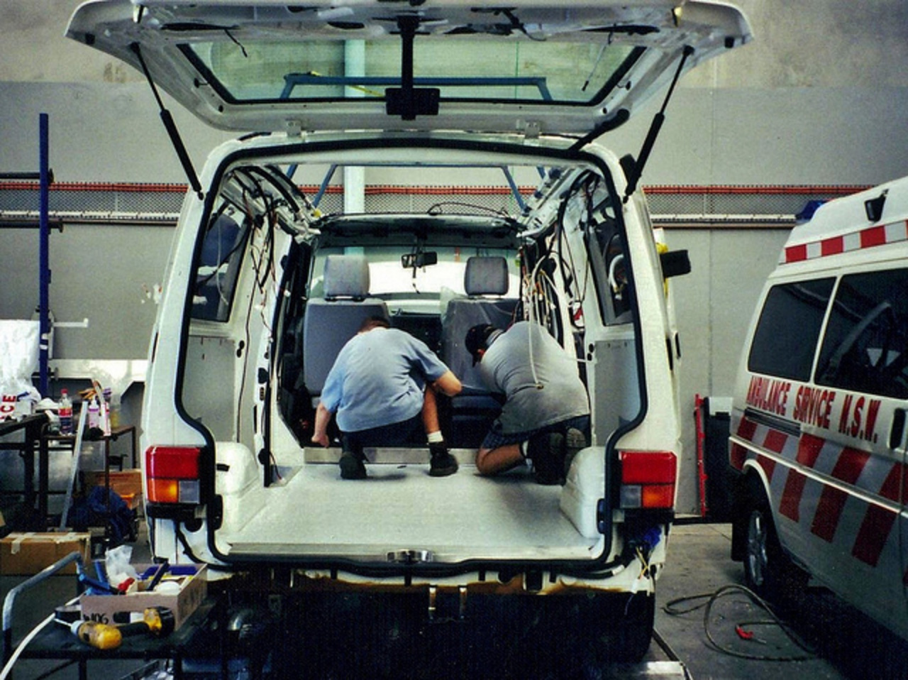2002 Volkswagen T4 Transporter TDi ambulance | Flickr - Photo Sharing!