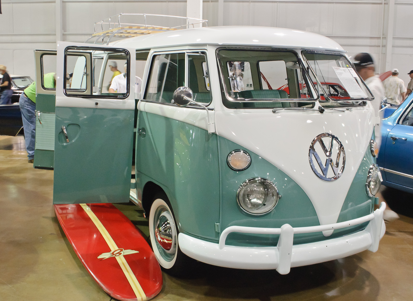 1963 Volkswagen Split Window Safari Bus | Flickr - Photo Sharing!