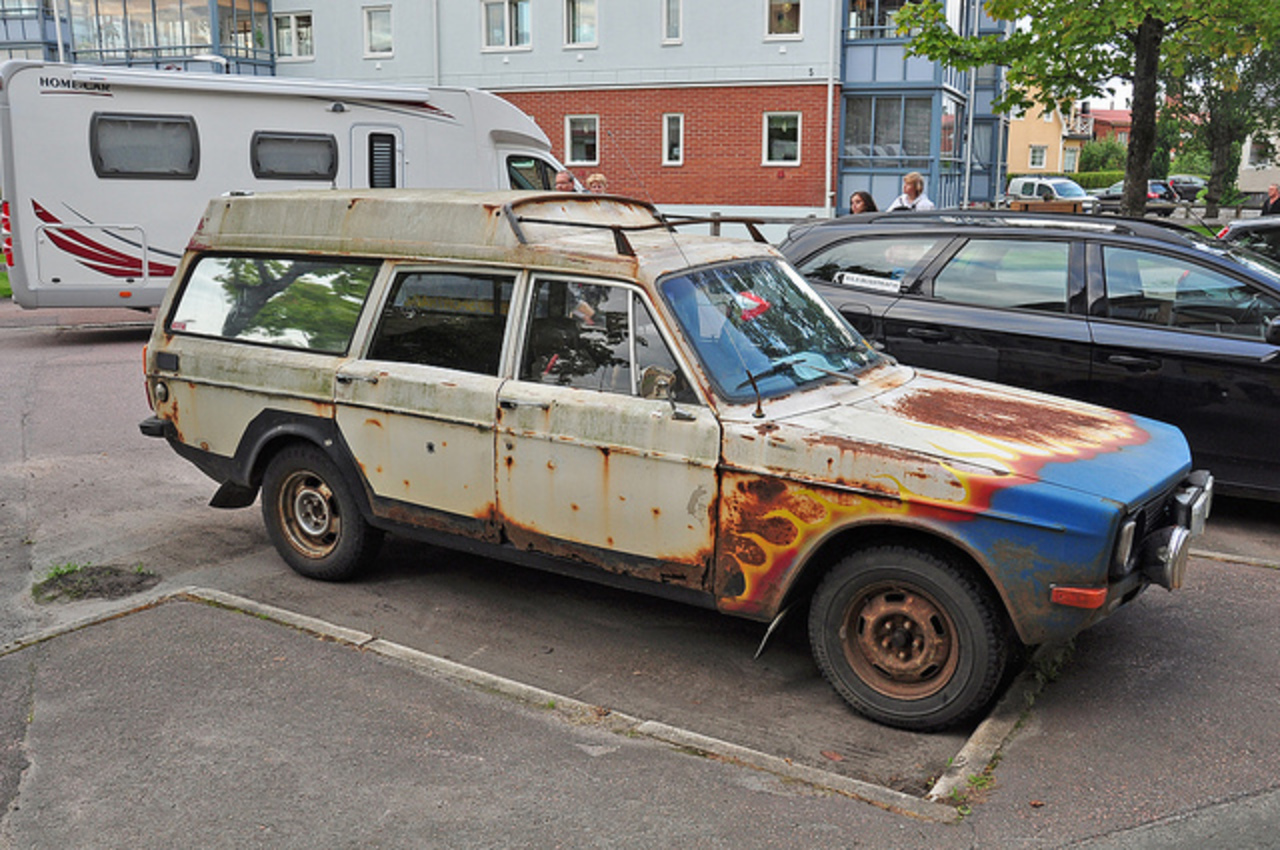 Flickr: The Junkers -n- Classics (OLD CARS TRUCKS,TRACTORS,BOATS ...