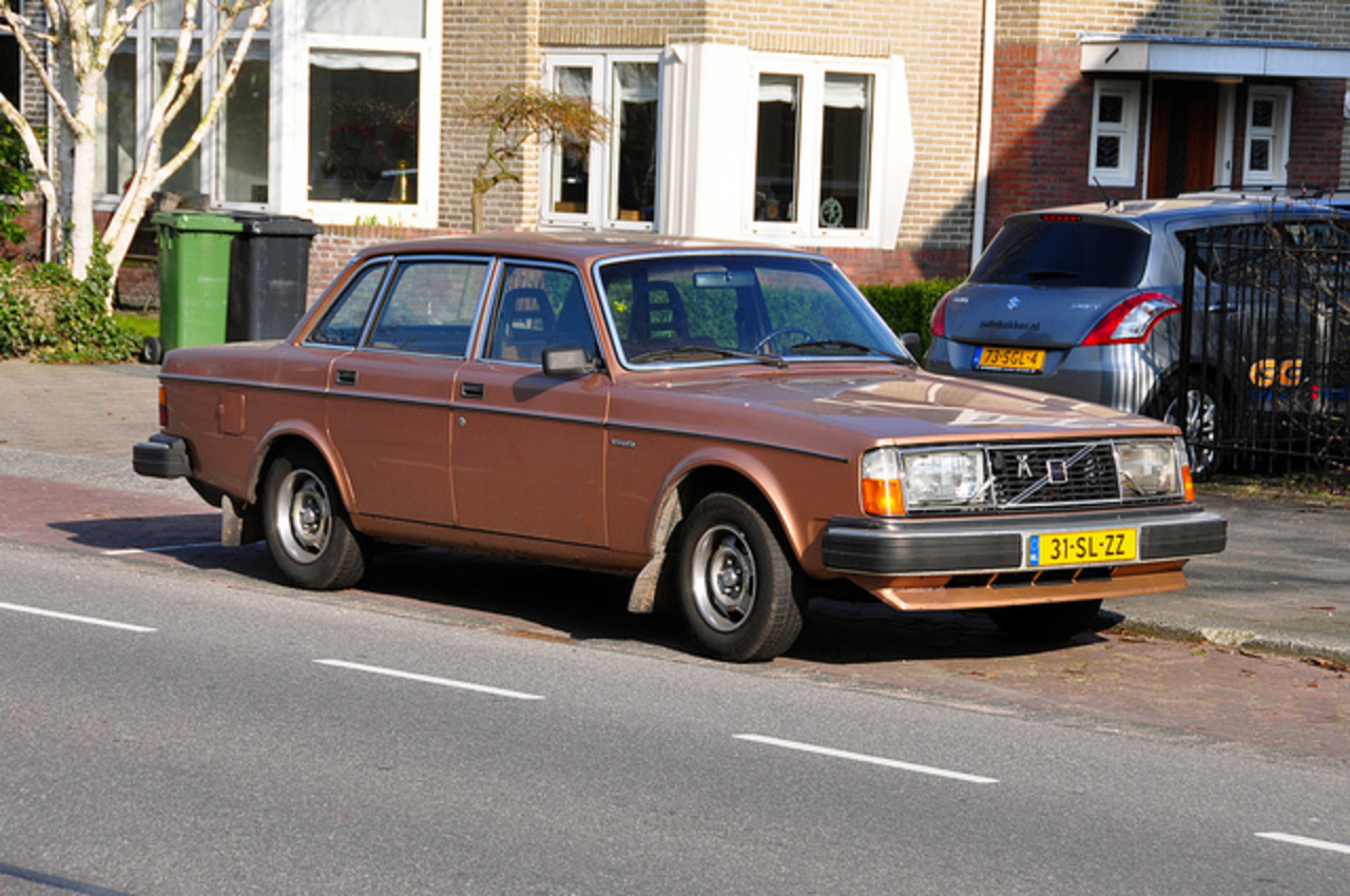 1980 Volvo 244 DL Automatic | Flickr - Photo Sharing!