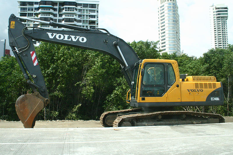 Volvo EC240BL: Photo gallery, complete information about model ...
