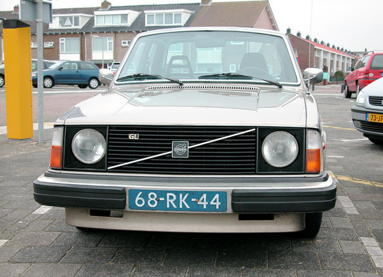 1977 Volvo 244 GL | Flickr - Photo Sharing!