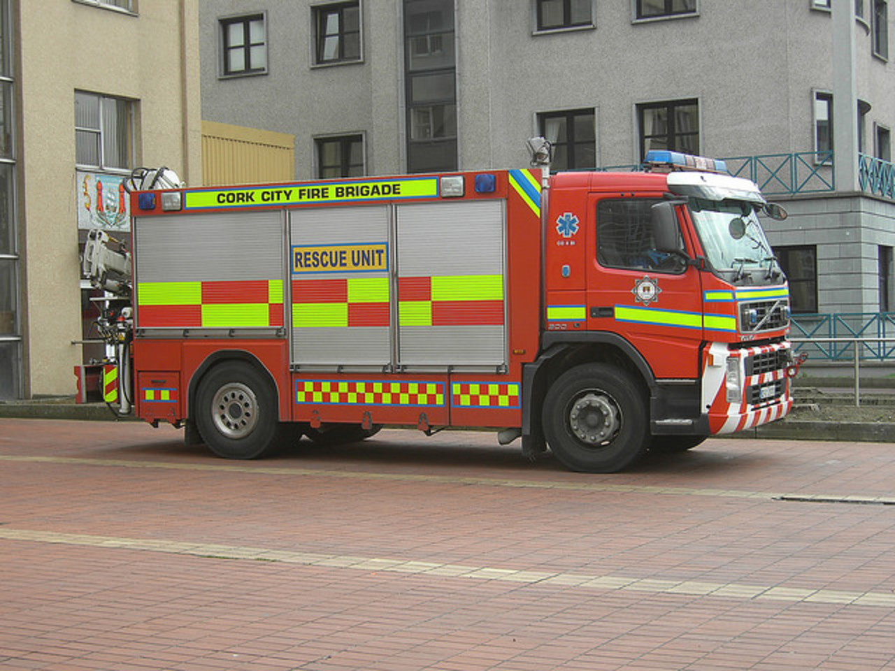 Cork City Fire Brigade CO 11B2 Volvo FM9 300 Sidhean TÃ©o ET ...