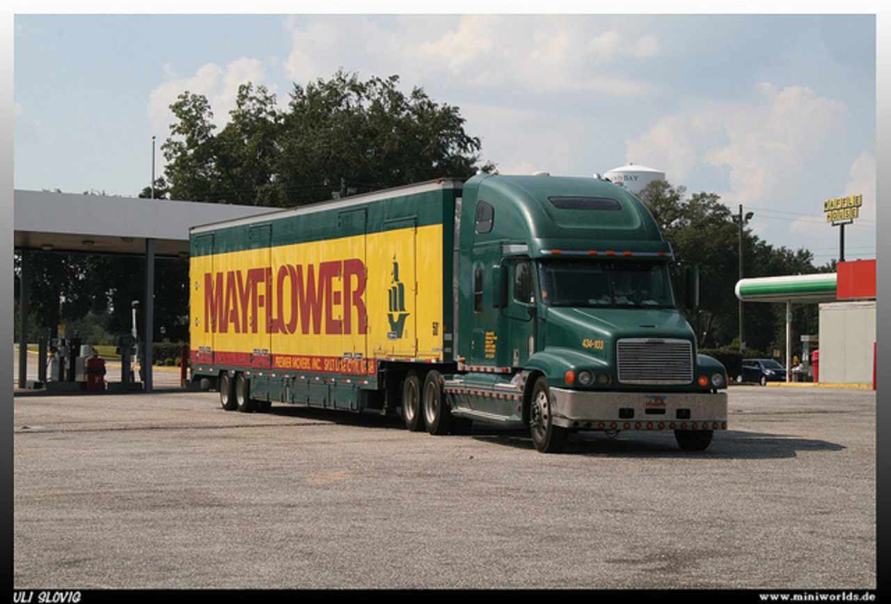 Freightliner Century Class "Mayflower" | Flickr - Photo Sharing!