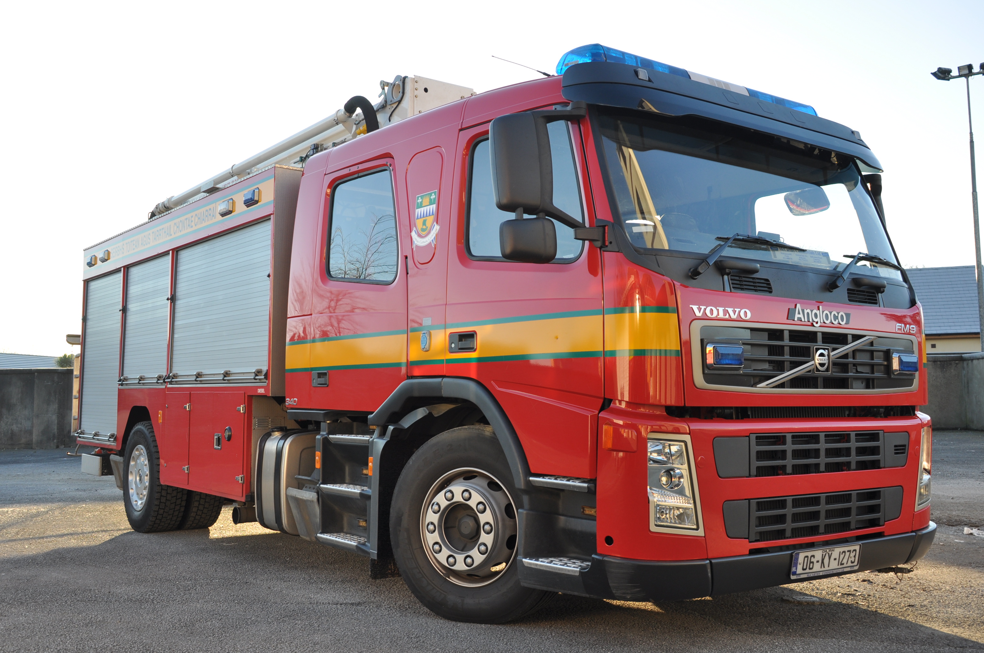 Kerry County Fire & Rescue KY 19E1 Volvo FM9 340 Angloco Bronto ...