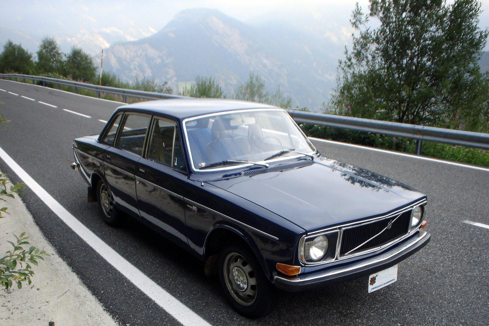 File:Volvo 144.JPG - Wikimedia Commons