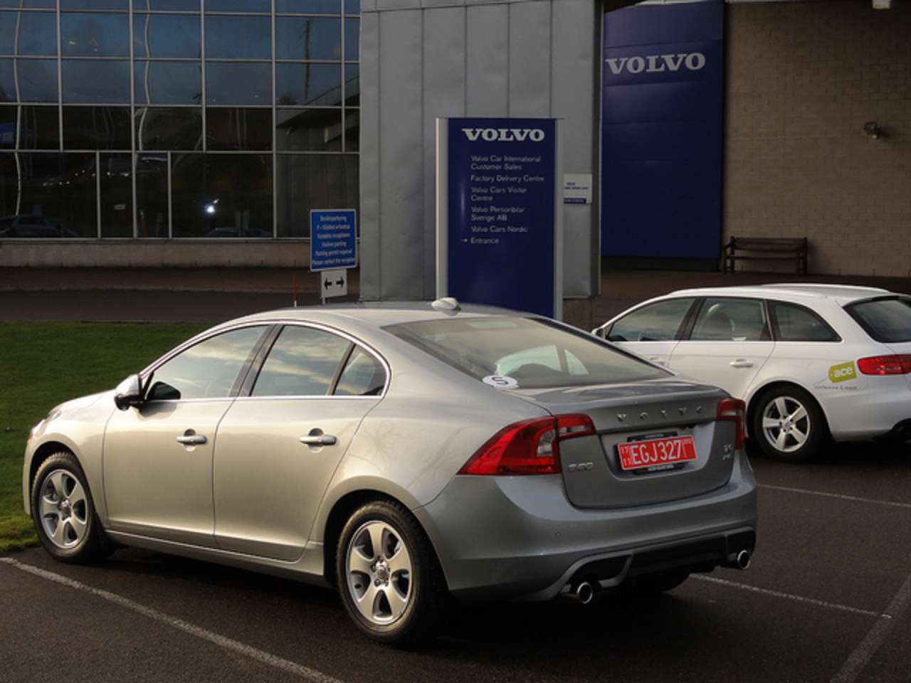 Darin's 2012 Volvo S60 R-Design with Winter Tires installed ...