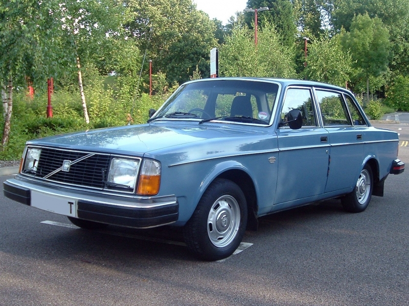 Volvo 244 anniversary edition Photo Gallery: Photo #09 out of 11 ...