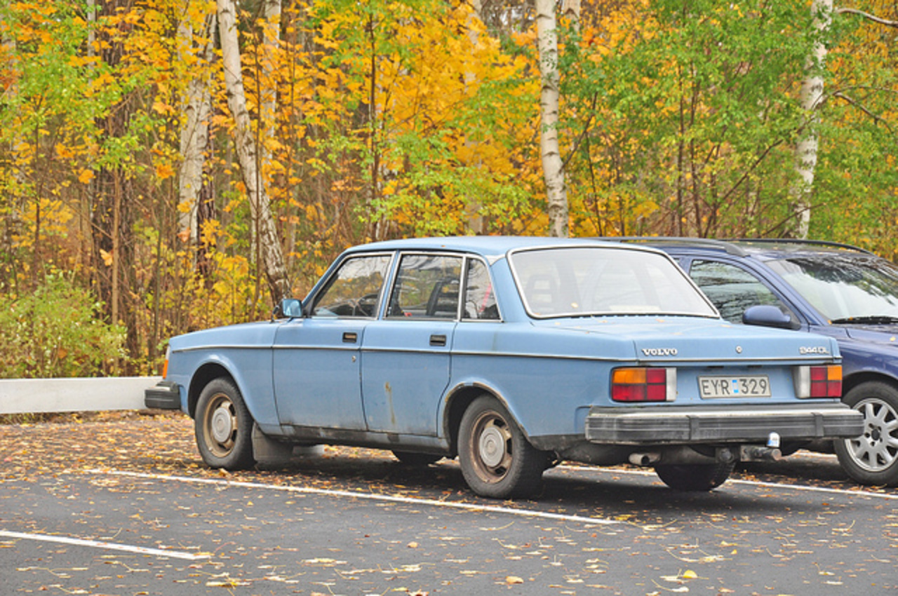 Flickr: The Blue Volvos Pool