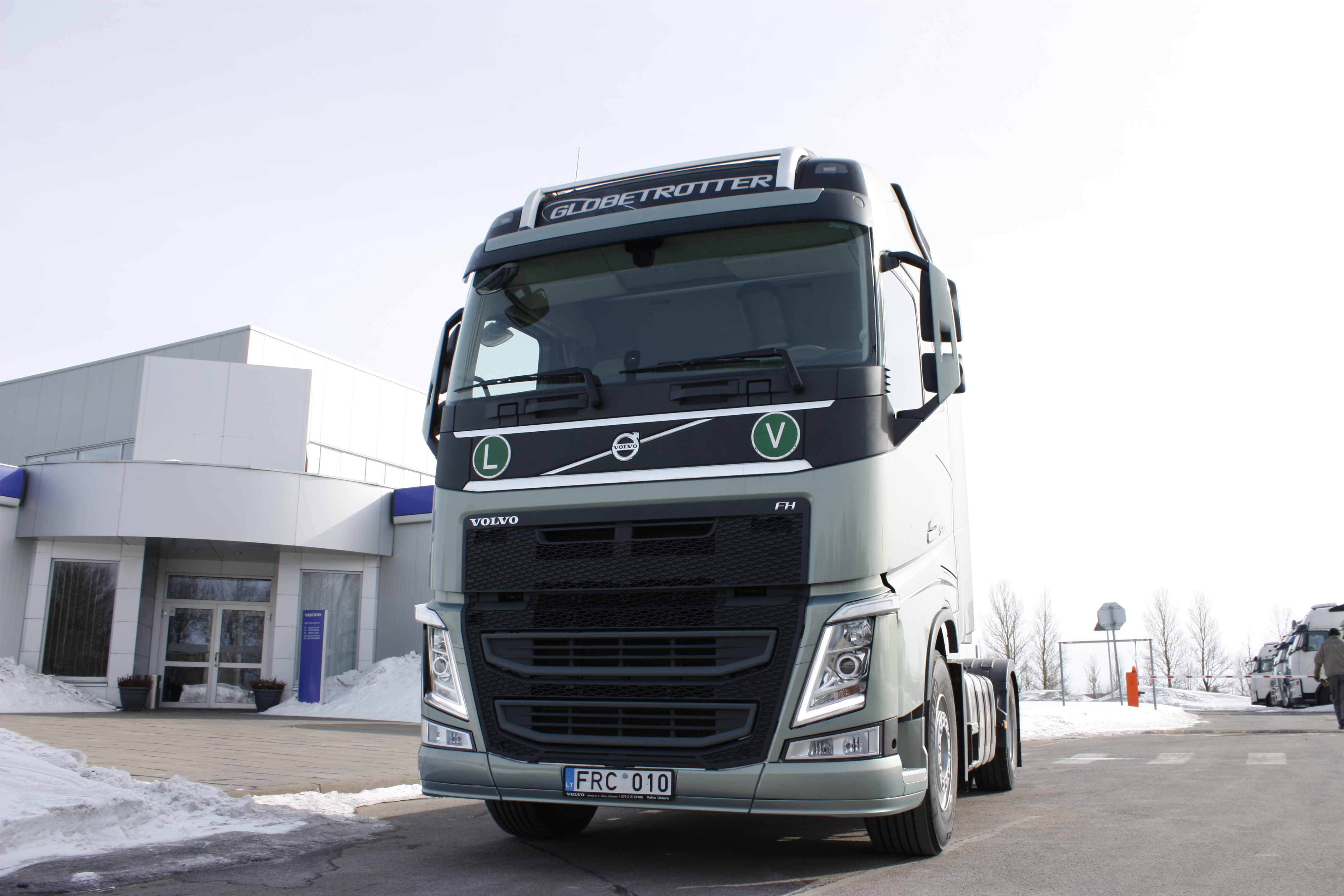 The very first New Volvo FH 500 in Lithuania | Flickr - Photo Sharing!