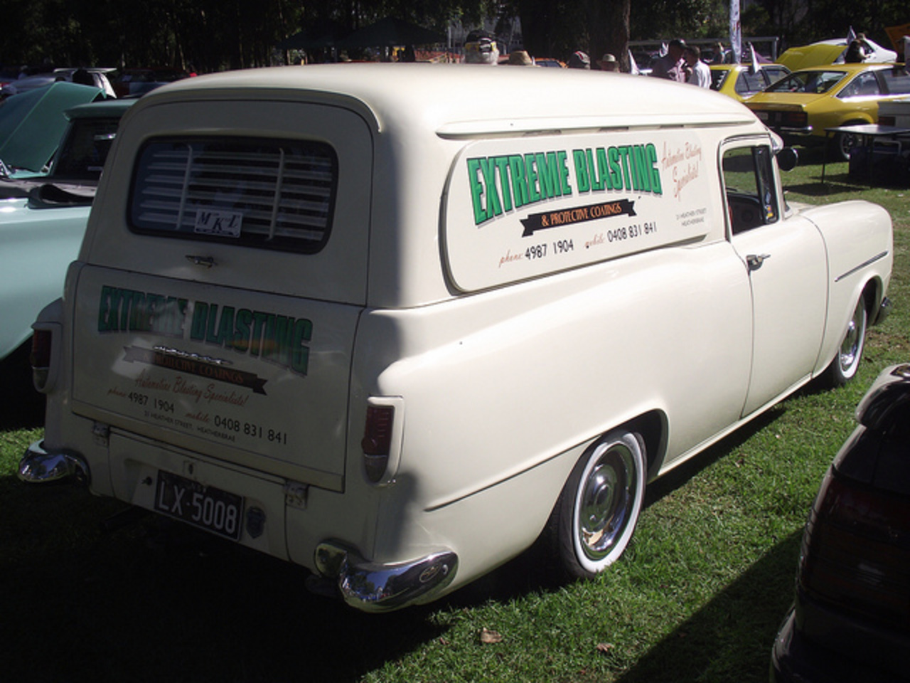 Flickr: The Signwritten Classic Vans, Utilities and Trucks Pool