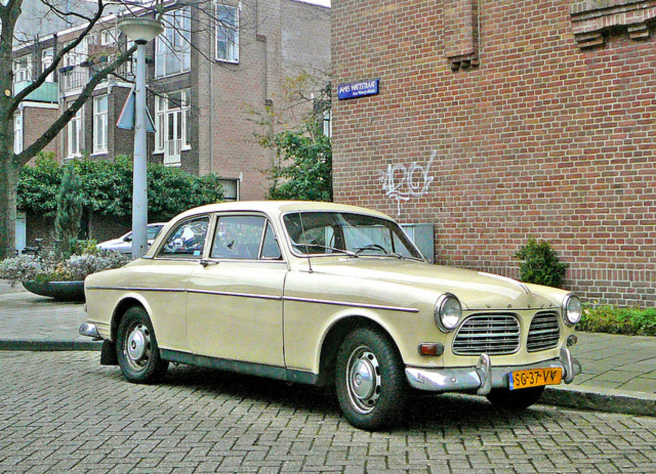 Volvo 121 Amazon, 1965, Amsterdam, James Wattstraat, 12-2011 ...