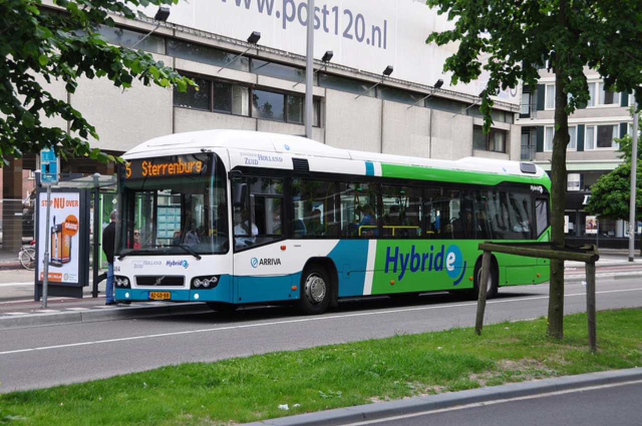 2011 Volvo 7700 bus on service on line 5 in Dordrecht | Flickr ...