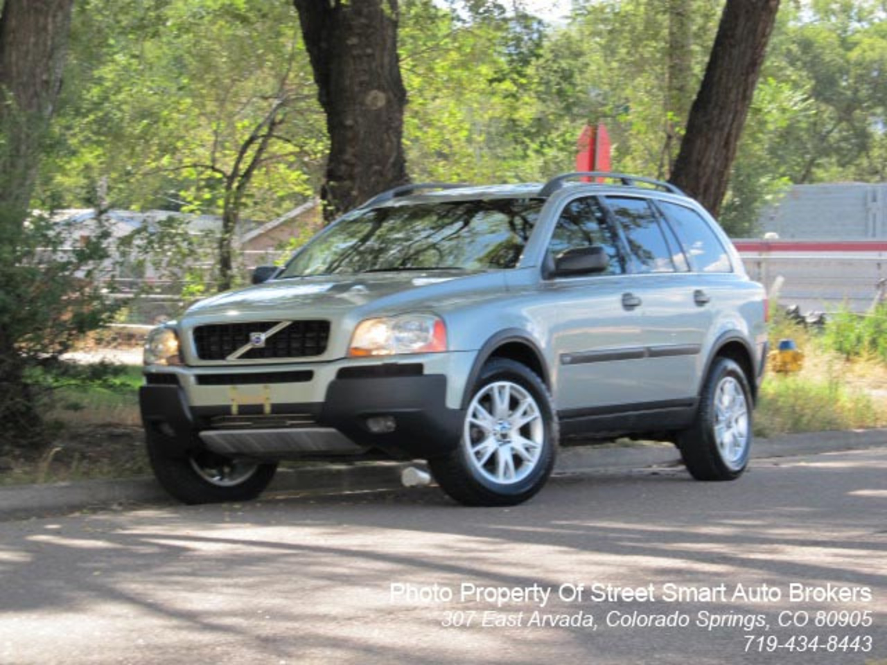 Used 2004 Volvo XC90 AWD for sale - Street Smart Auto Brokers ...