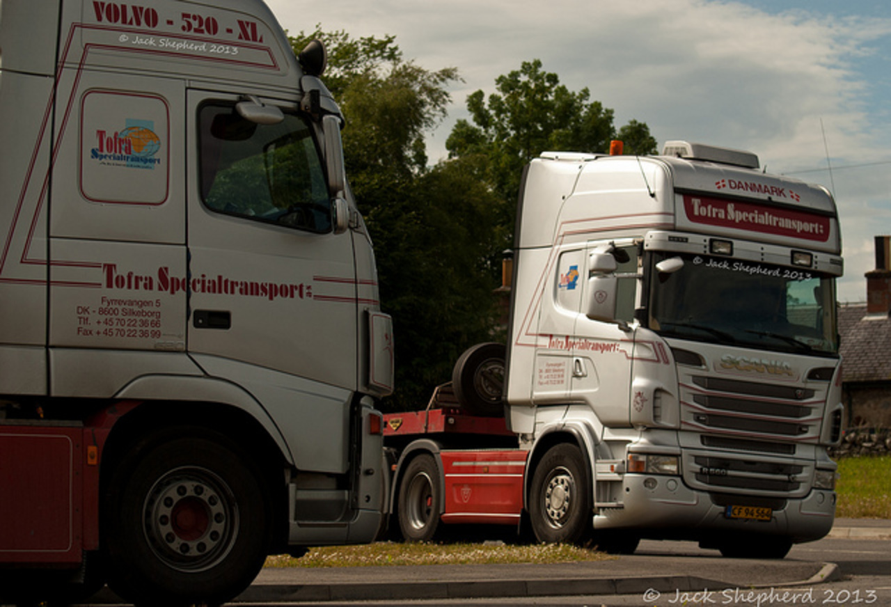 Tofra Specialtransport AS Volvo FH 520 and Scania R 560 | Flickr ...
