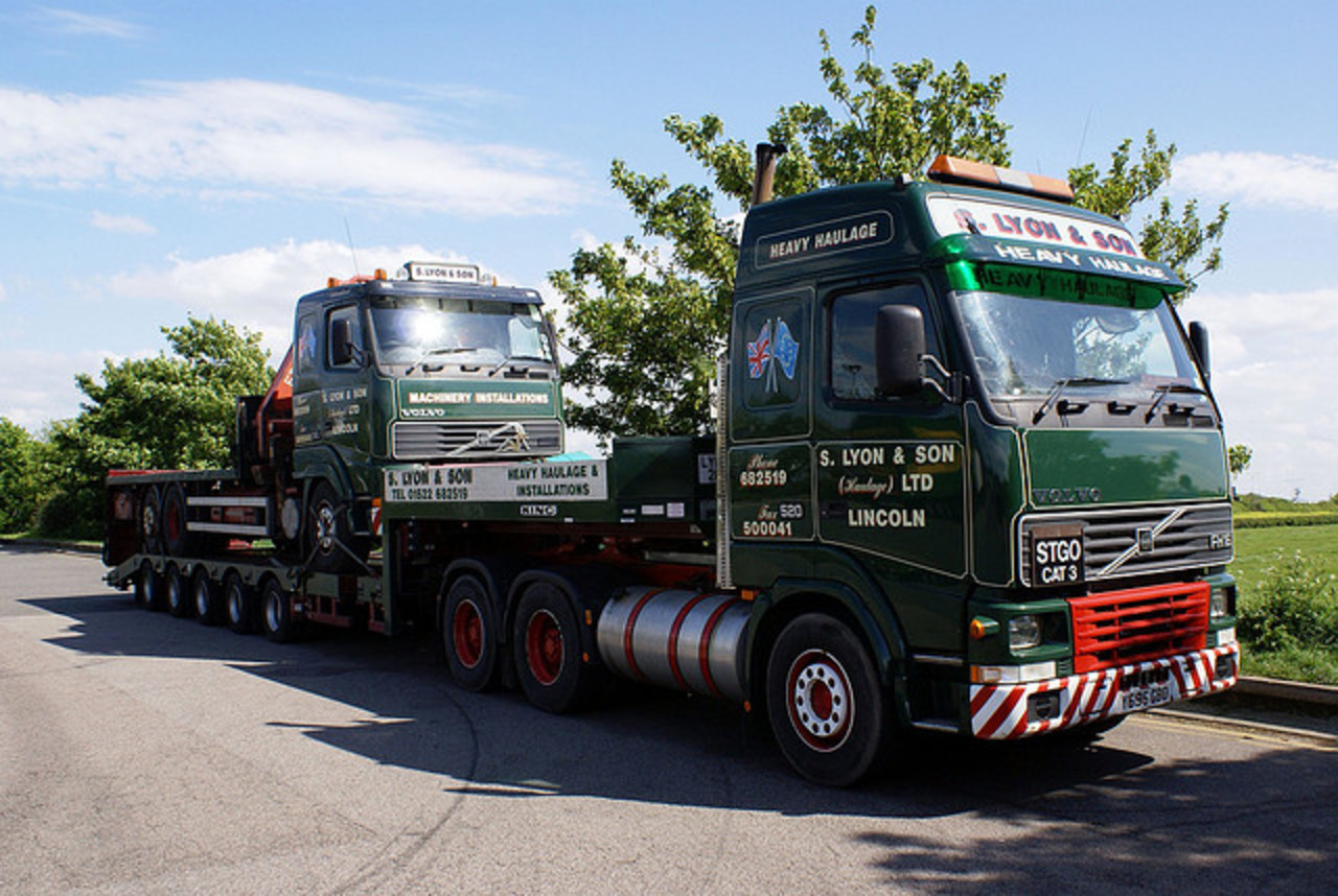S.Lyon,Lincoln Volvo FH16 520 Globetrotter | Flickr - Photo Sharing!