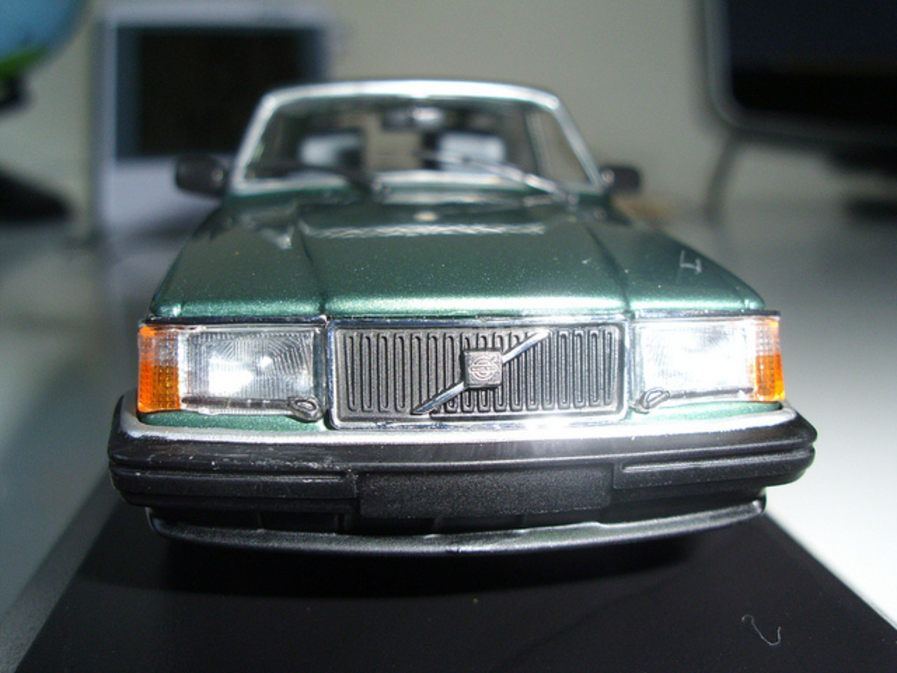 1/43 Volvo 240 GLE Minichamps Green | Flickr - Photo Sharing!