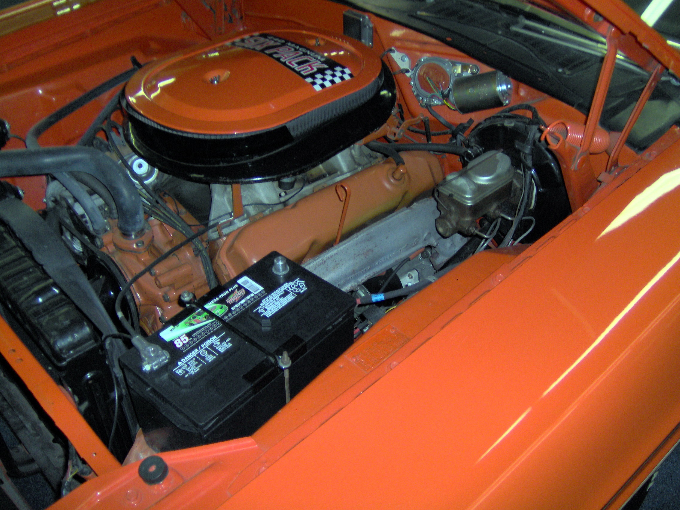 File:1970 Dodge Challenger RT 440 Six-Pack engine.JPG