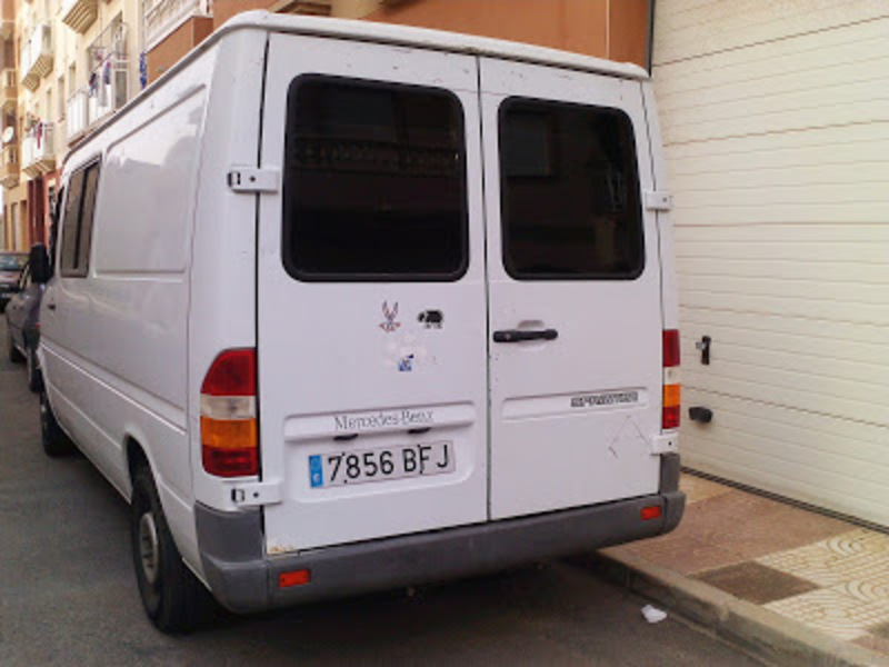 GHC 30,000 UNREGISTERED Mercedes Benz - Sprinter, 310D, YEAR 1999