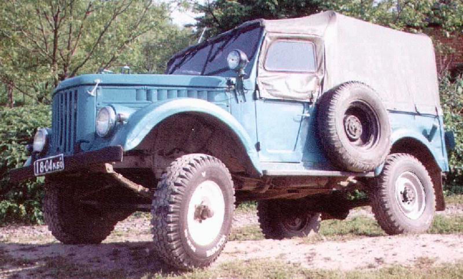 Overall production: 634256 of all GAZ-69 models