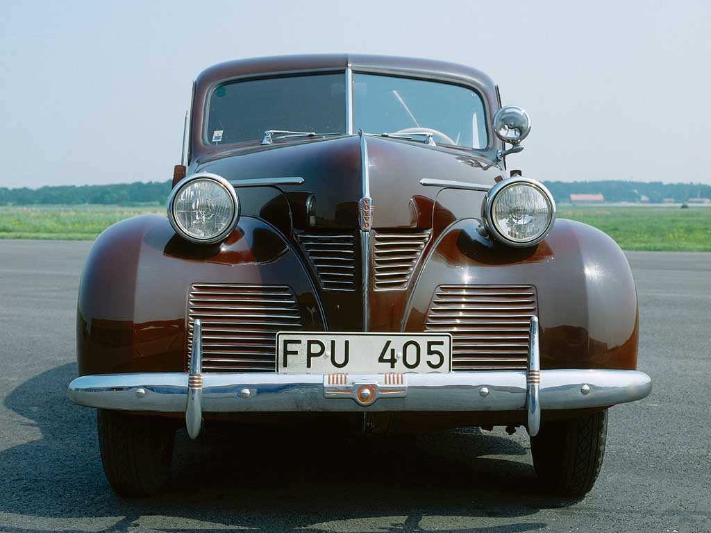 1946 Volvo PV 60