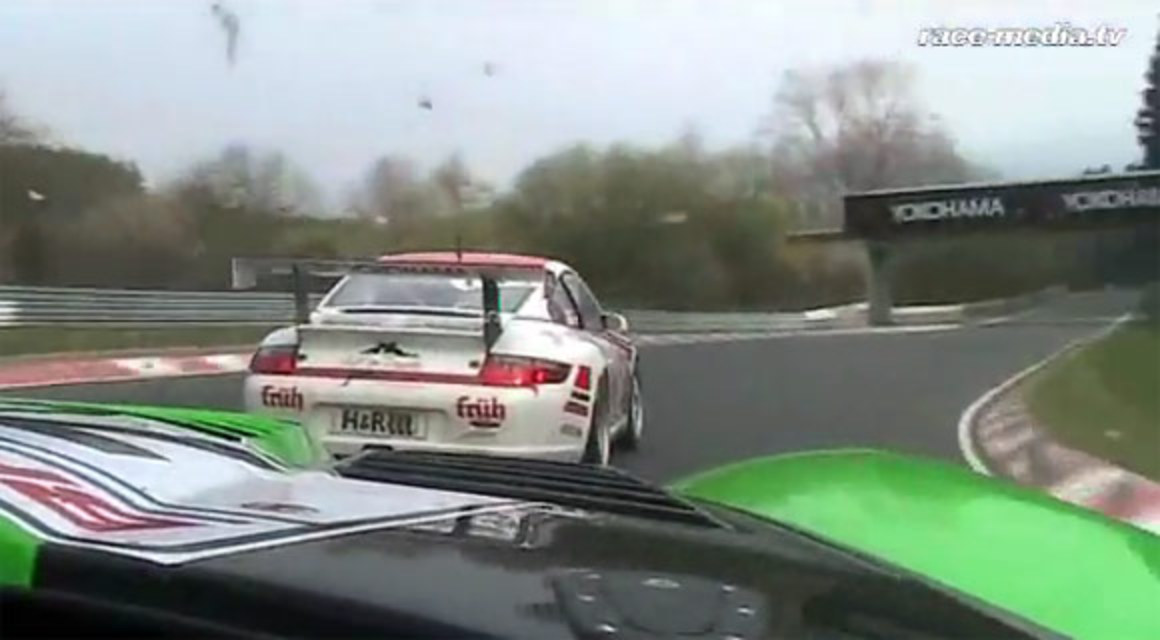 VIDEO: Dodge Viper GT3 and Porsche GT3 battle at the 'Ring