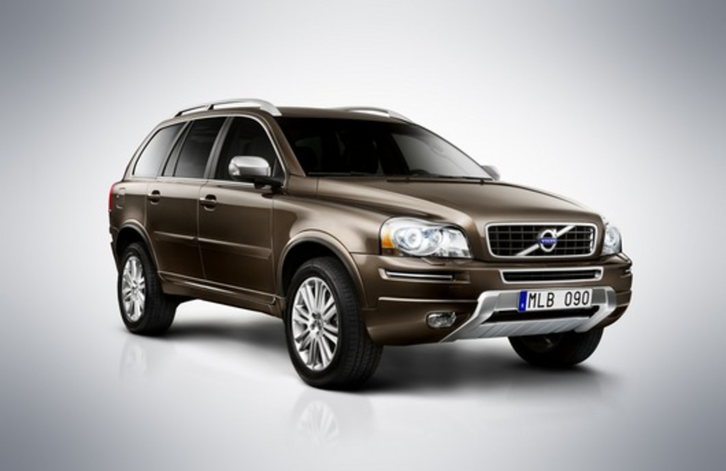 Volvo XC 90 T5 25 4WD. View Download Wallpaper. 530x344. Comments